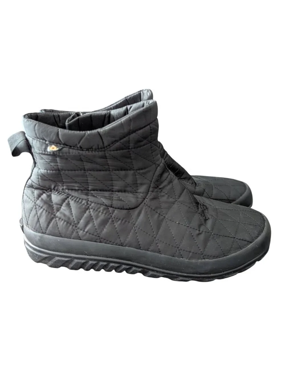 BOGS Womens Snowday II Waterproof Quilted Winter Boots Size 10 US